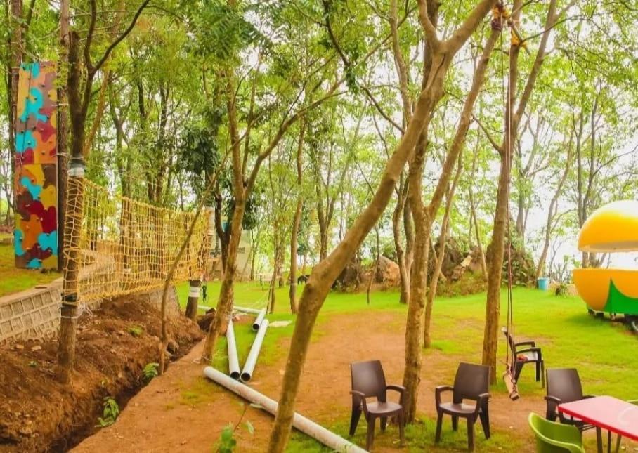 Jusgar Resort And Hote Dogadda Exterior photo